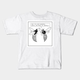 A wasp's perspective Kids T-Shirt